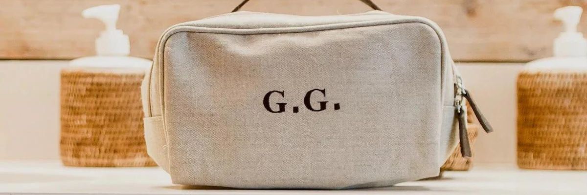 Collection: Cosmetic Travel Bags Collection: Cosmetic Travel Bags