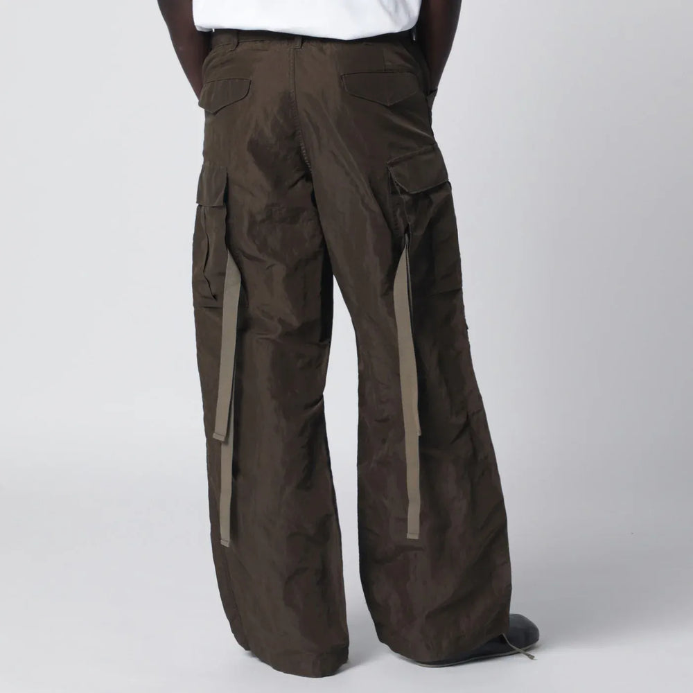Sacai - Khaki green nylon cargo trousers Brand Apparel & Accessories > Clothing > Pants 2